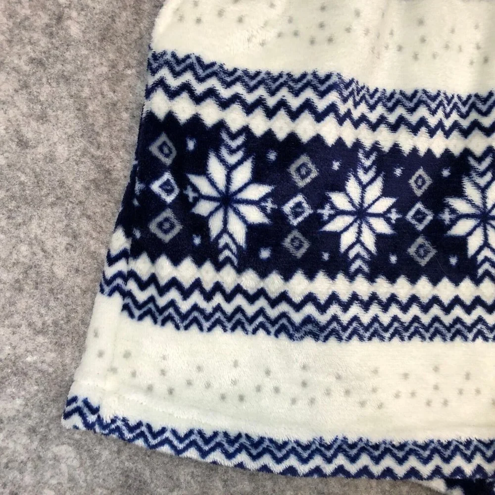 Chic Soul Short 2XL Fleece Lounge Pajama Christmas Snowflake Winter Lounge Sleep